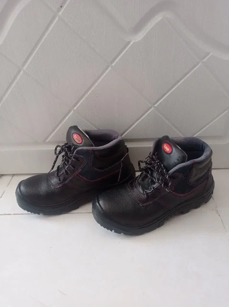 کفش ایمنی نو|کیف، کفش، کمربند|شاهینشهر, شهرک گلدیس|دیوار