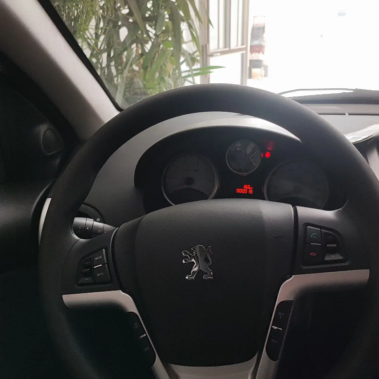 tu5p صفر 1404|خودرو سواری و وانت|تبریز, |دیوار