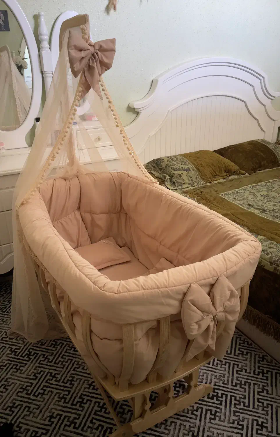 یه سری لوازم نوزاد، روروک، ساک حمل،پتو، ست خواب|اسباب و اثاث بچه|بوشهر, |دیوار