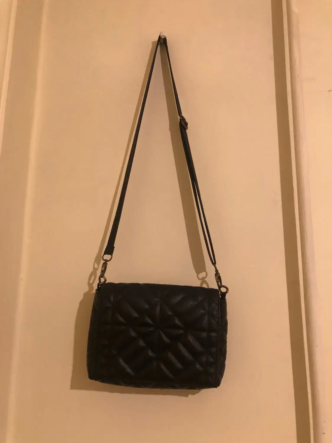 کیف مناسب  خانم و اقا|کیف، کفش، کمربند|رشت, فلسطین|دیوار