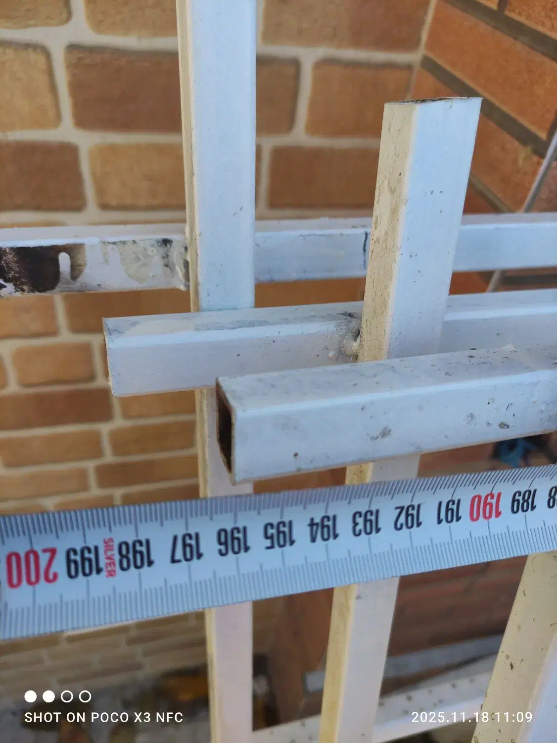 نرده آهنی نو و رنگ شده|مصالح و تجهیزات ساختمان|شهریار, کرد امیر|دیوار