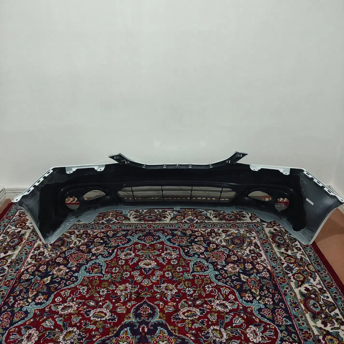 سپر جلو سایناs|قطعات یدکی و لوازم جانبی|رشت, نظری|دیوار