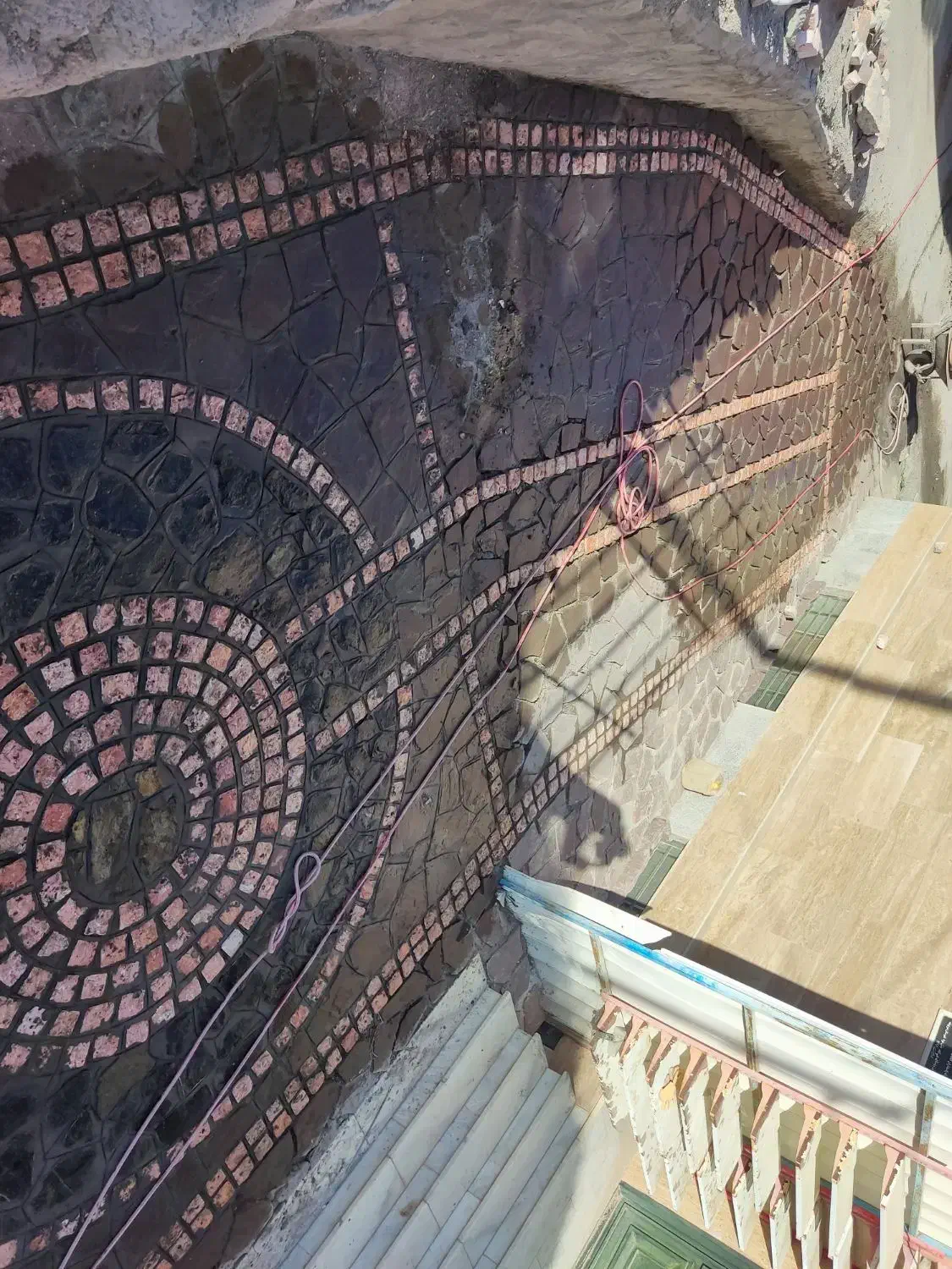 سنگ فرش سیمان کاری|خدمات پیشه و مهارت|بیرجند, |دیوار