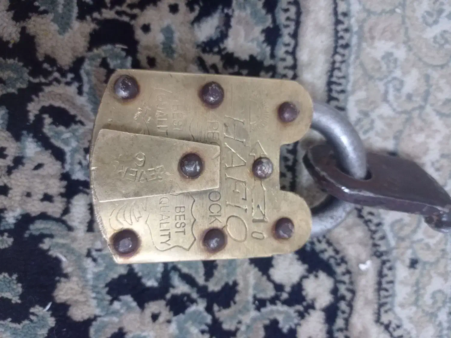 قفل عتیقه روسی برنج|کلکسیون اشیاء عتیقه|مشهد, دانشجو|دیوار