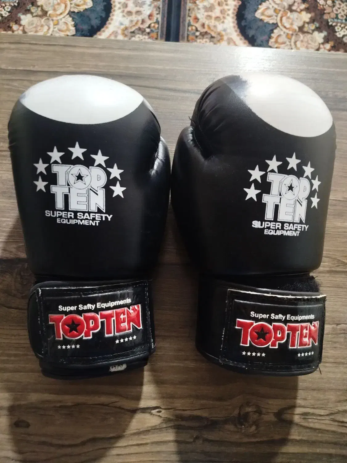 دستکش بوکس|تجهیزات ورزشی|تهران, شهرک طالقانی|دیوار