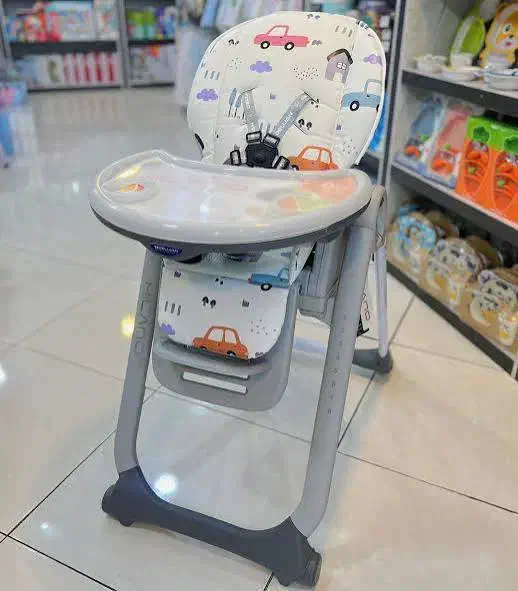 صندلی غذا کودک دلیجان|میز و صندلی غذاخوری|اهواز, کمپلو جنوبی|دیوار