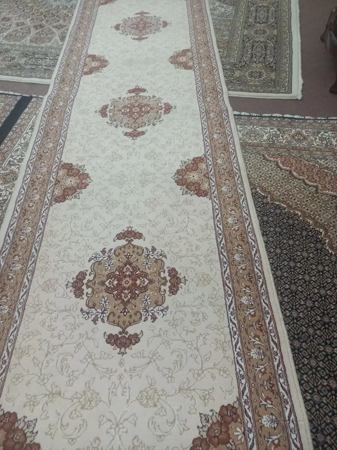 ۲ تا کناره|فرش|تبریز, |دیوار