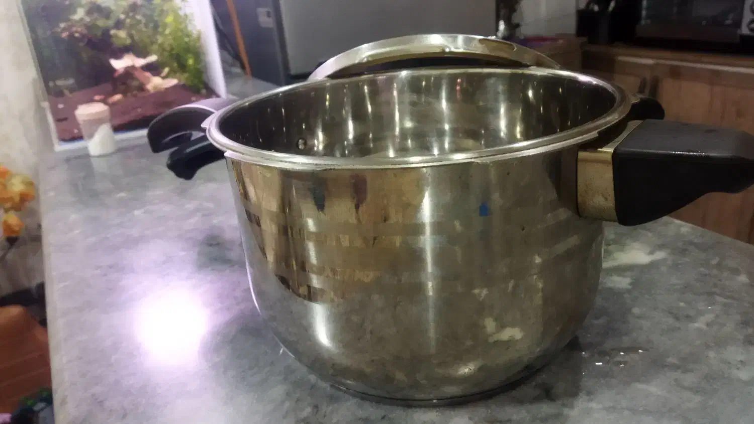 زودپز استیل|ظروف پخت‌وپز|تبریز, |دیوار