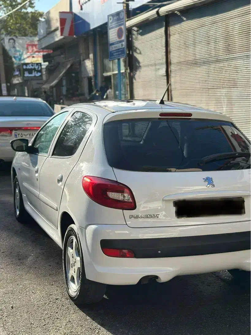 پژو 207 پاناروما ۱۴۰۱ بدون رنگ و لیسه|خودرو سواری و وانت|اردبیل, |دیوار