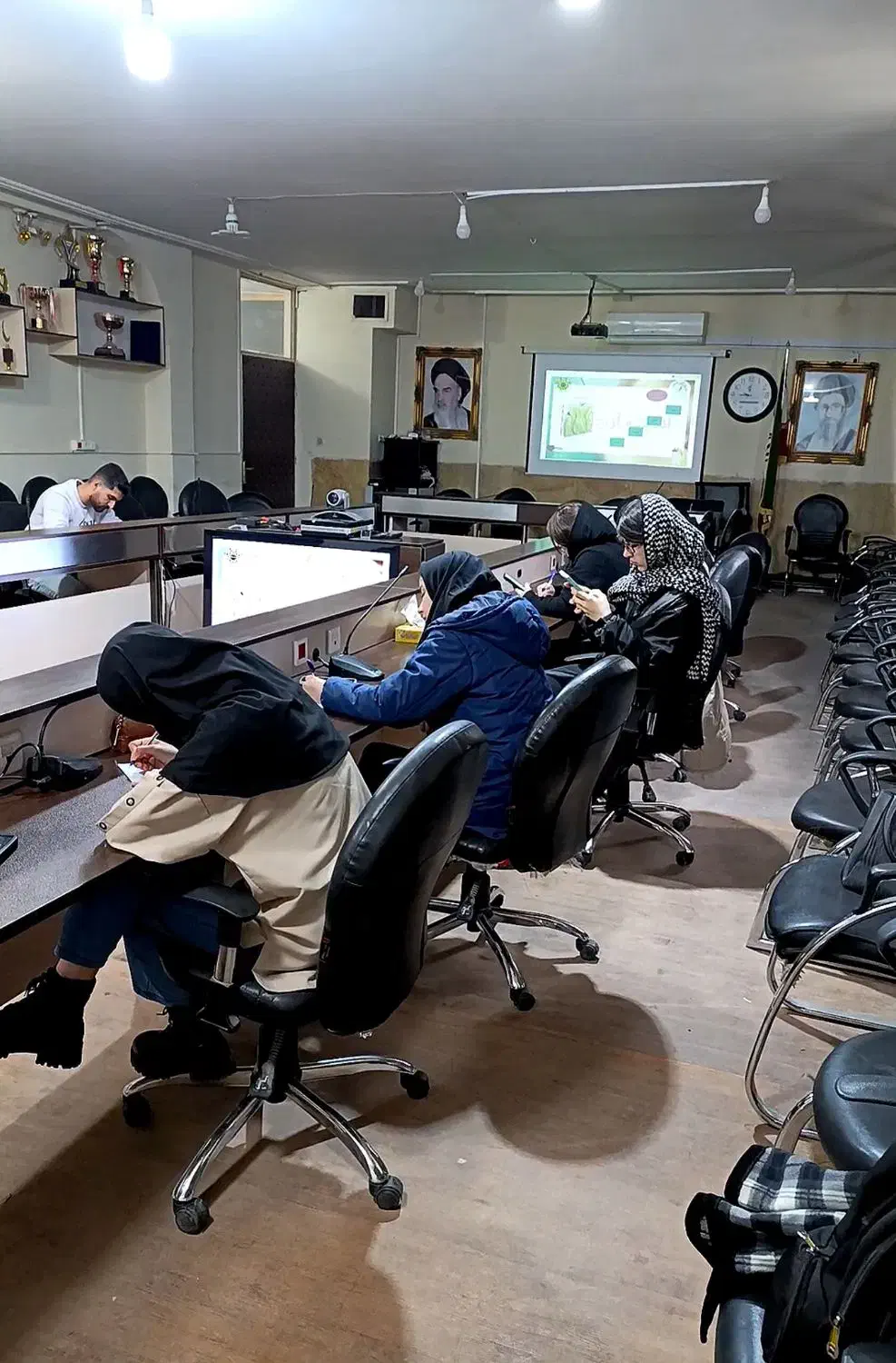 ثبت نام(مهلت آخر)دوره دستیار دندانپزشک درسرپل ذهاب|خدمات آموزشی|سرپل ذهاب, |دیوار