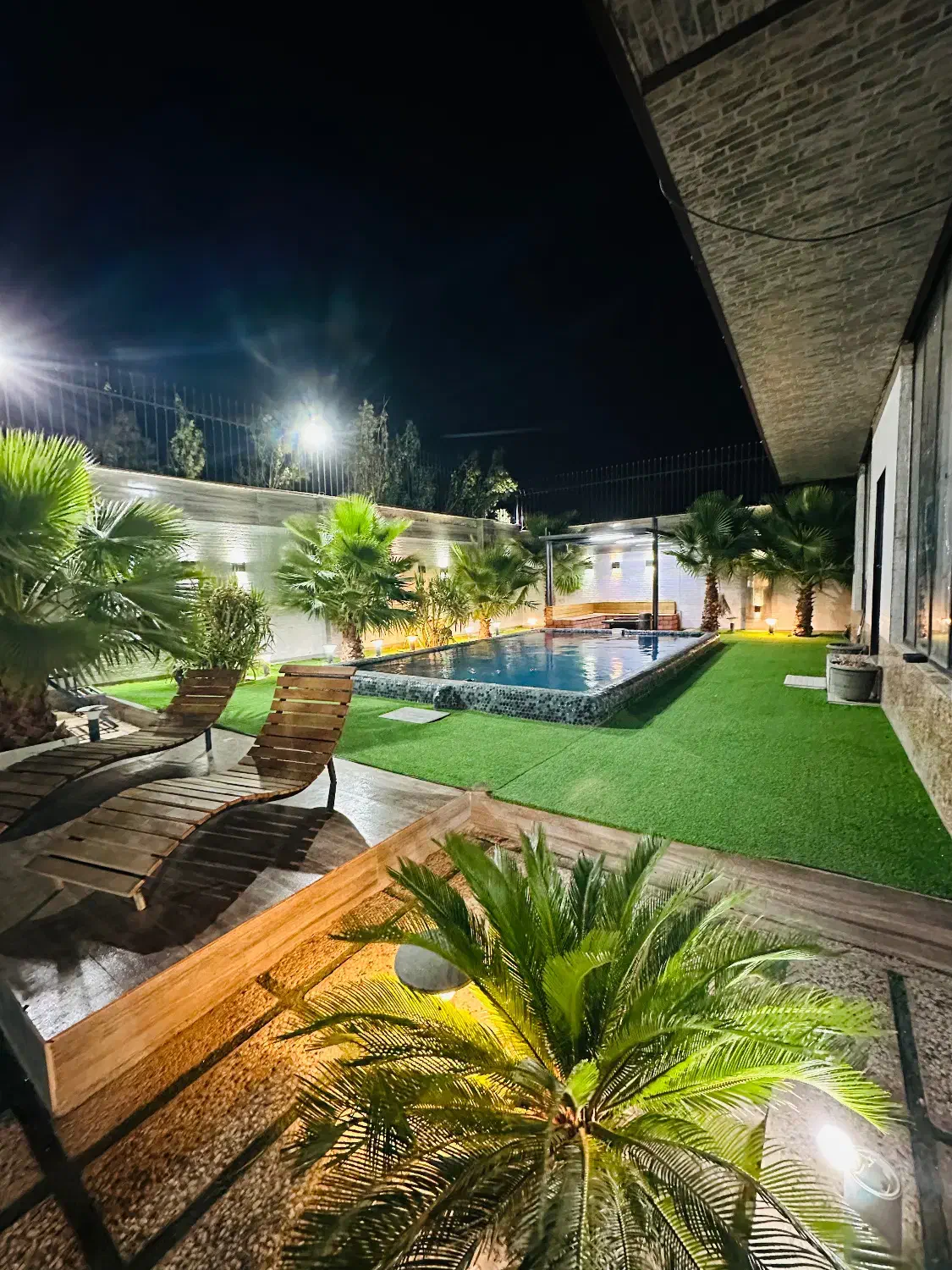 اجاره باغ استخر دار ساعتی و روزانه|اجارهٔ کوتاه‌مدت ویلا و باغ|شاهدشهر, |دیوار