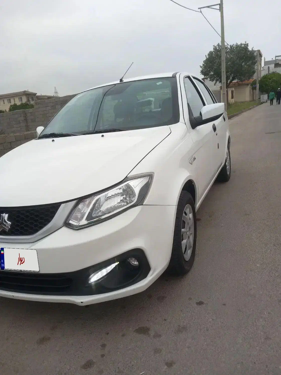 سایناsمدل ۴۰۲بی رنگ بی خط وخش|خودرو سواری و وانت|کردکوی, |دیوار