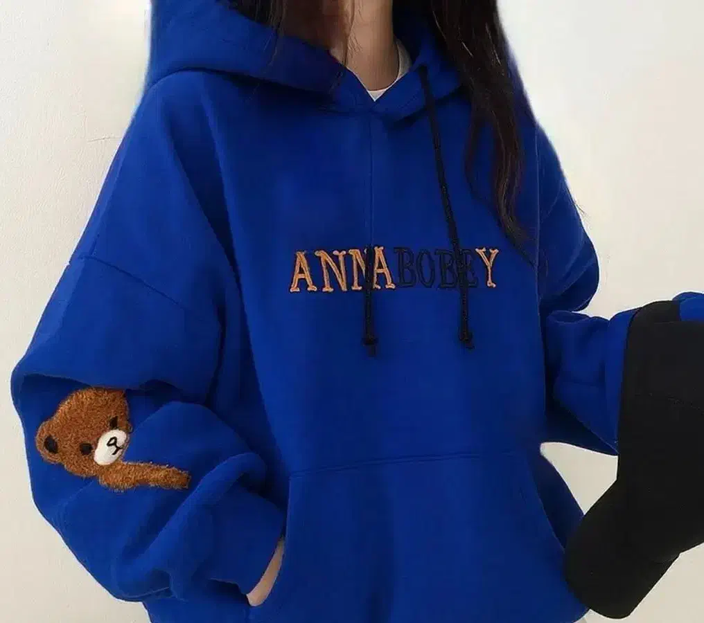 پوشاک آیسو|لباس|مسجد سلیمان, |دیوار