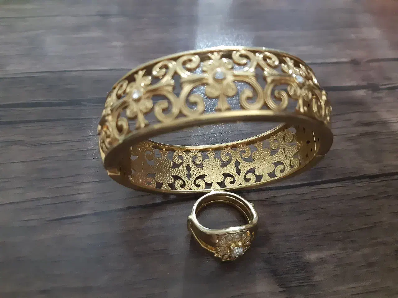 دستبند و انگشتر ست نگین دار|بدلیجات|اردبیل, |دیوار