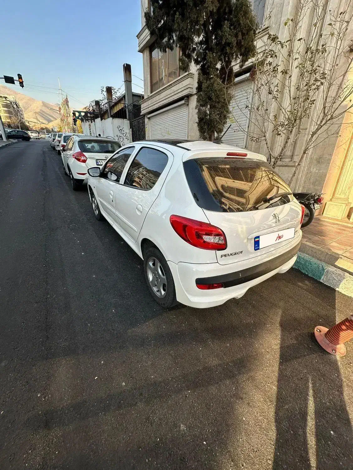 207 مدل ۱۴۰۱ سقف شیشه بدون رنگ  تک برگ|خودرو سواری و وانت|تهران, زعفرانیه|دیوار