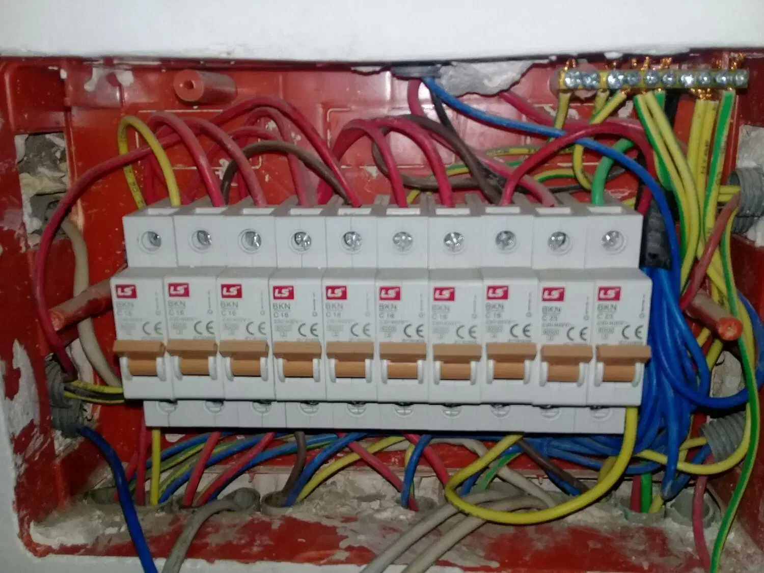 برق ساختمان و نصب و سرویس کولر آبی و شیرآلات منزل|خدمات پیشه و مهارت|قرچک, مهدیه|دیوار