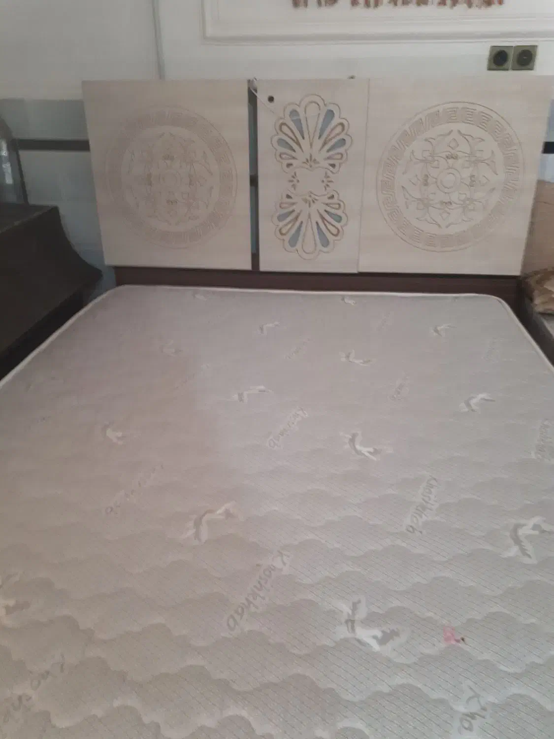 تخت خواب دو نفره|تخت و سرویس خواب|ایرانشهر, |دیوار