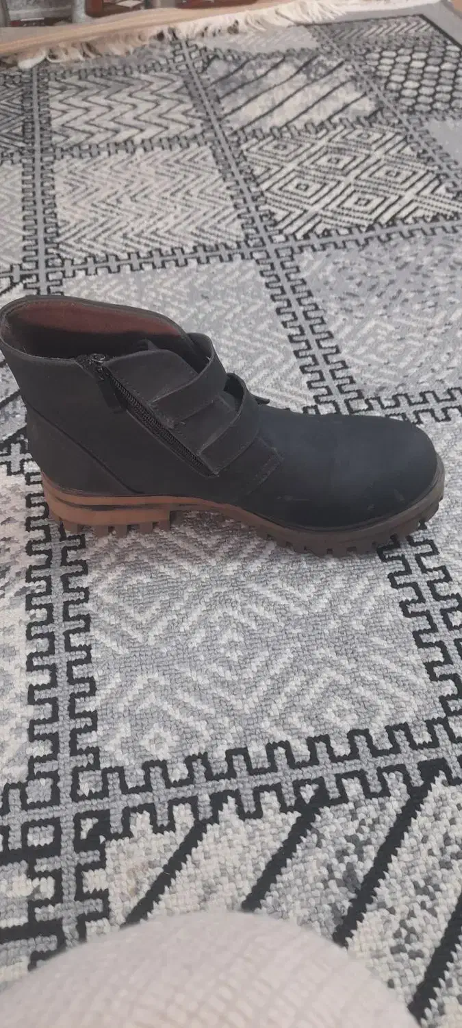 نیم پوت زنانه سایز ۴۰ نونو ۳۵۰ هزار تومان|کیف، کفش، کمربند|نورآباد, |دیوار