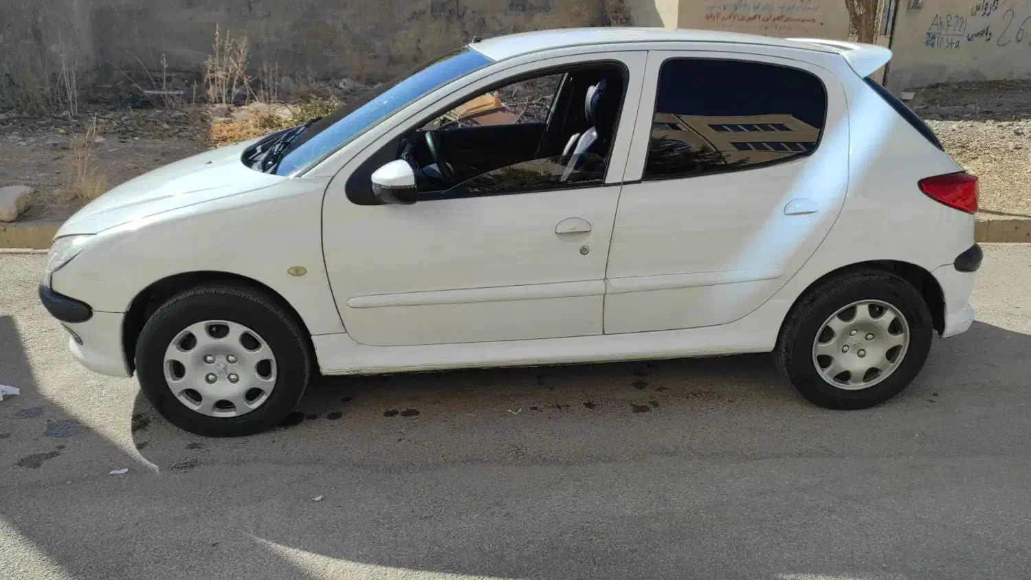 پژو ۲۰۶ تیپ ۵ مدل ۹۳|خودرو سواری و وانت|یاسوج, |دیوار