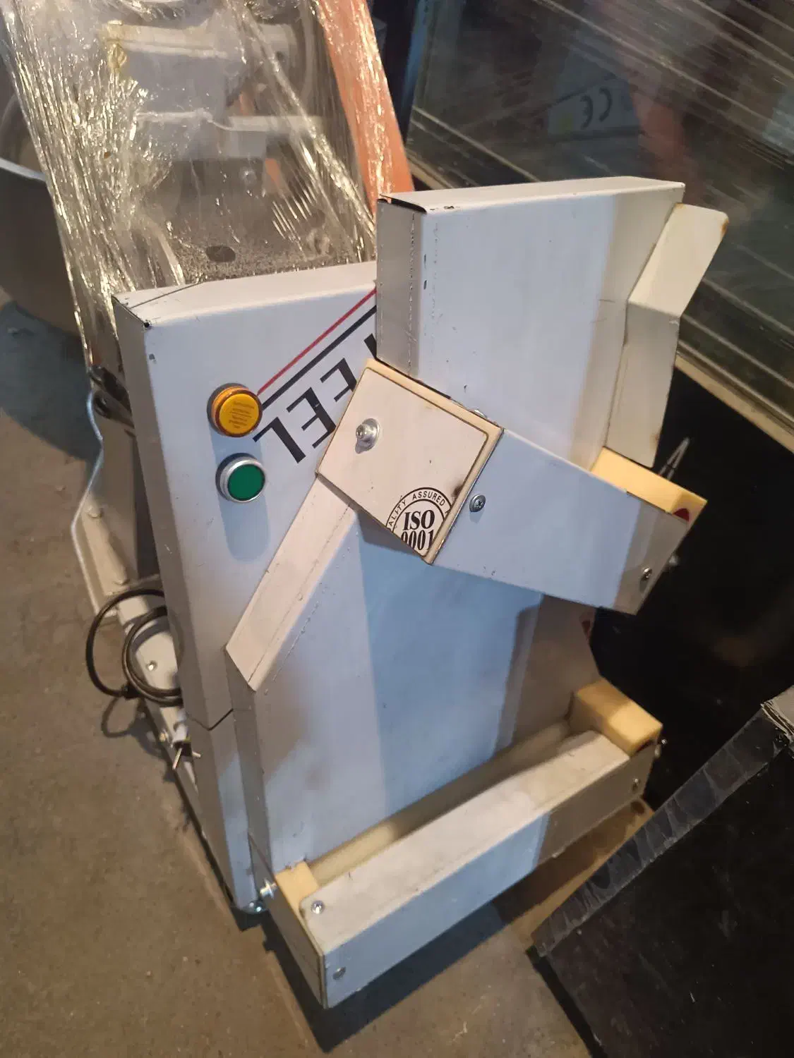 خمیر گیر خمیر پهن کن پیتزا قنادی نانوایی|کافی‌شاپ و رستوران|تهران, باغ فیض|دیوار