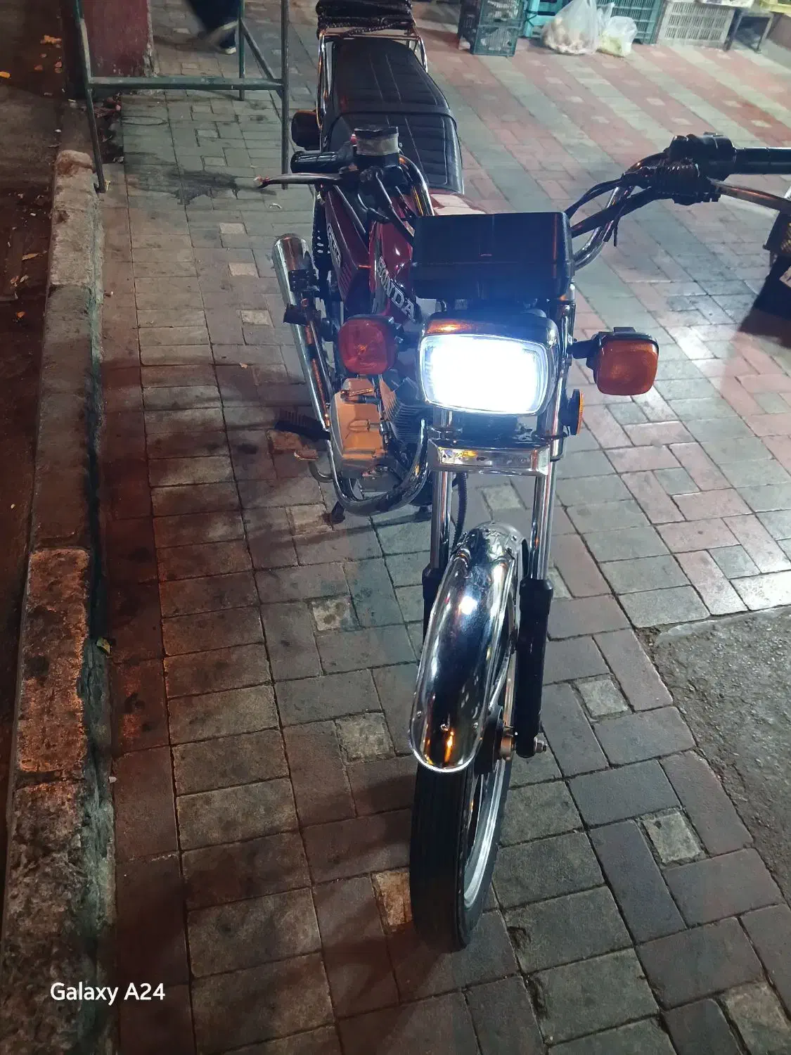 موتور سیکلت 200 مدل98|موتورسیکلت|تهران, جلیلی|دیوار