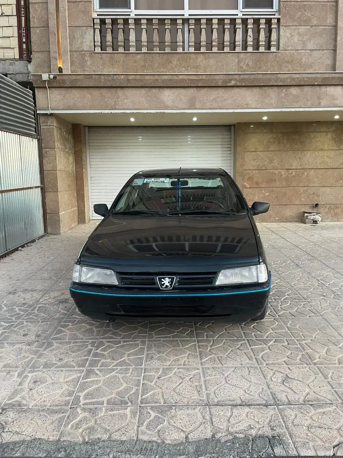 پژو 405|خودرو سواری و وانت|صدرا-فارس, فاز ۱|دیوار