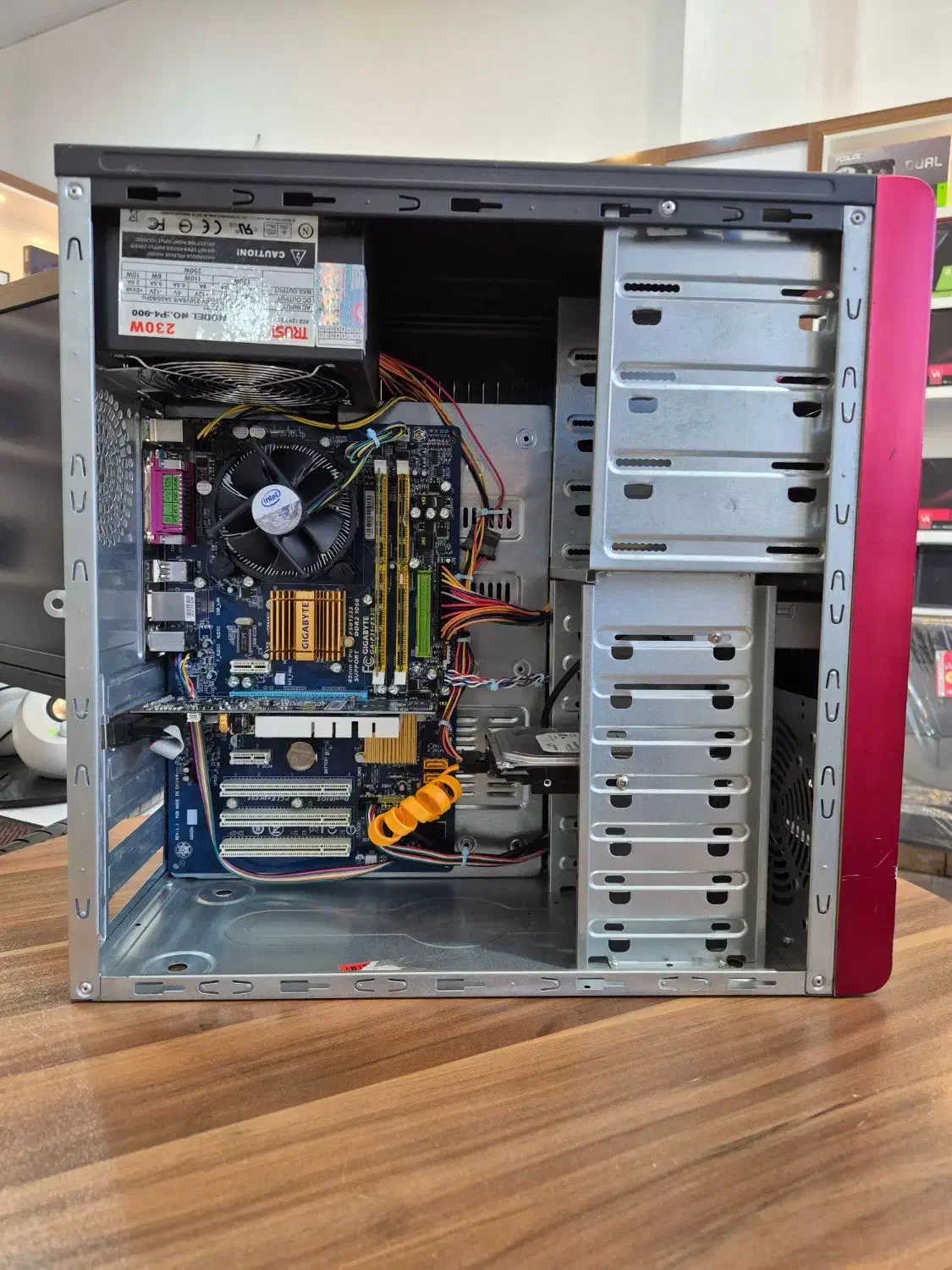 کیس دانش آموزی|رایانه رومیزی|سلماس, |دیوار