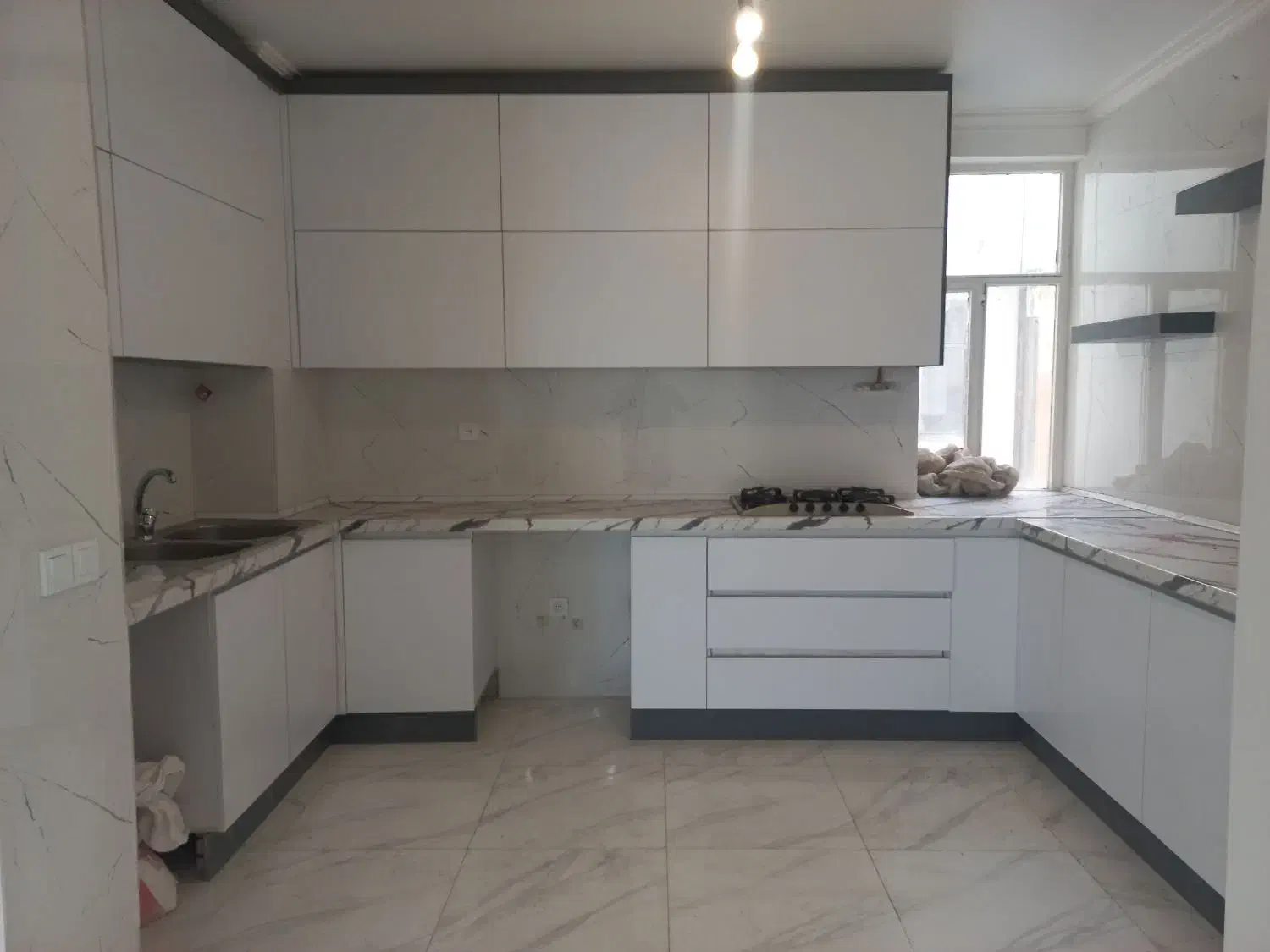 سعادت آباد ۱۳۵ متر/حوالی میدان کاج/علامه شمالی