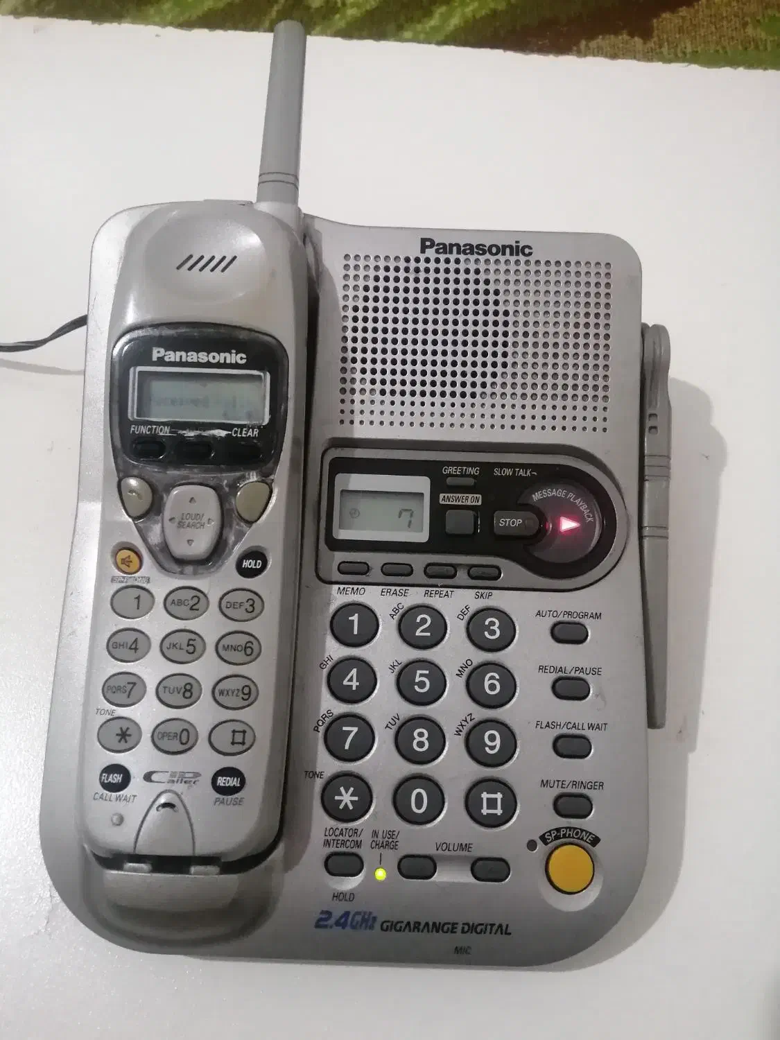 دوعدد تلفن بیسیم پاناسونیک اصل درحدنومدل2362|تلفن رومیزی|سهند, |دیوار