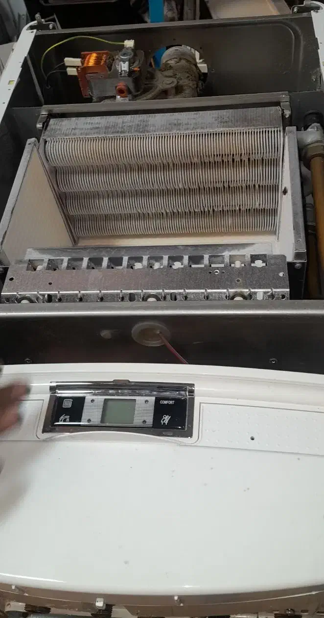 گرمایشی دماسازان|آبگرمکن، پکیج، شوفاژ|خوی, |دیوار