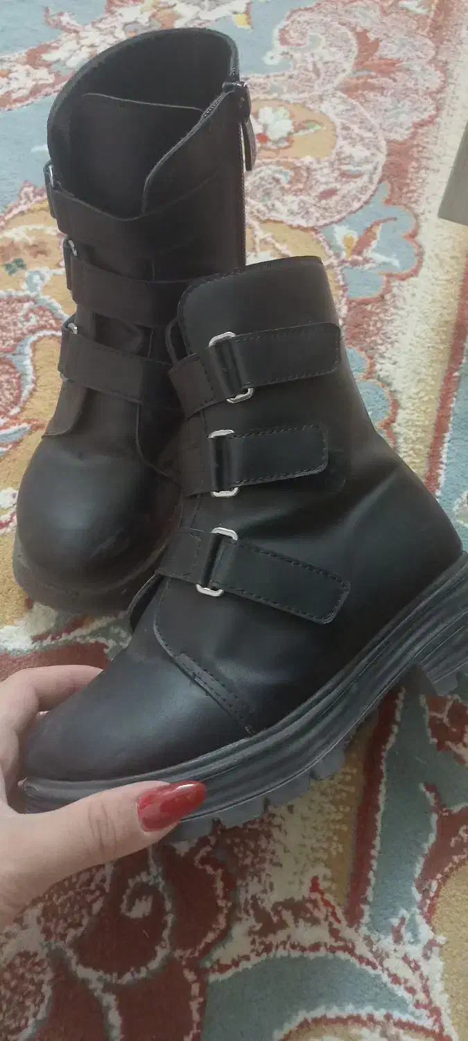 نیم بوت اسپرت|کیف، کفش، کمربند|اصفهان, سرچشمه|دیوار