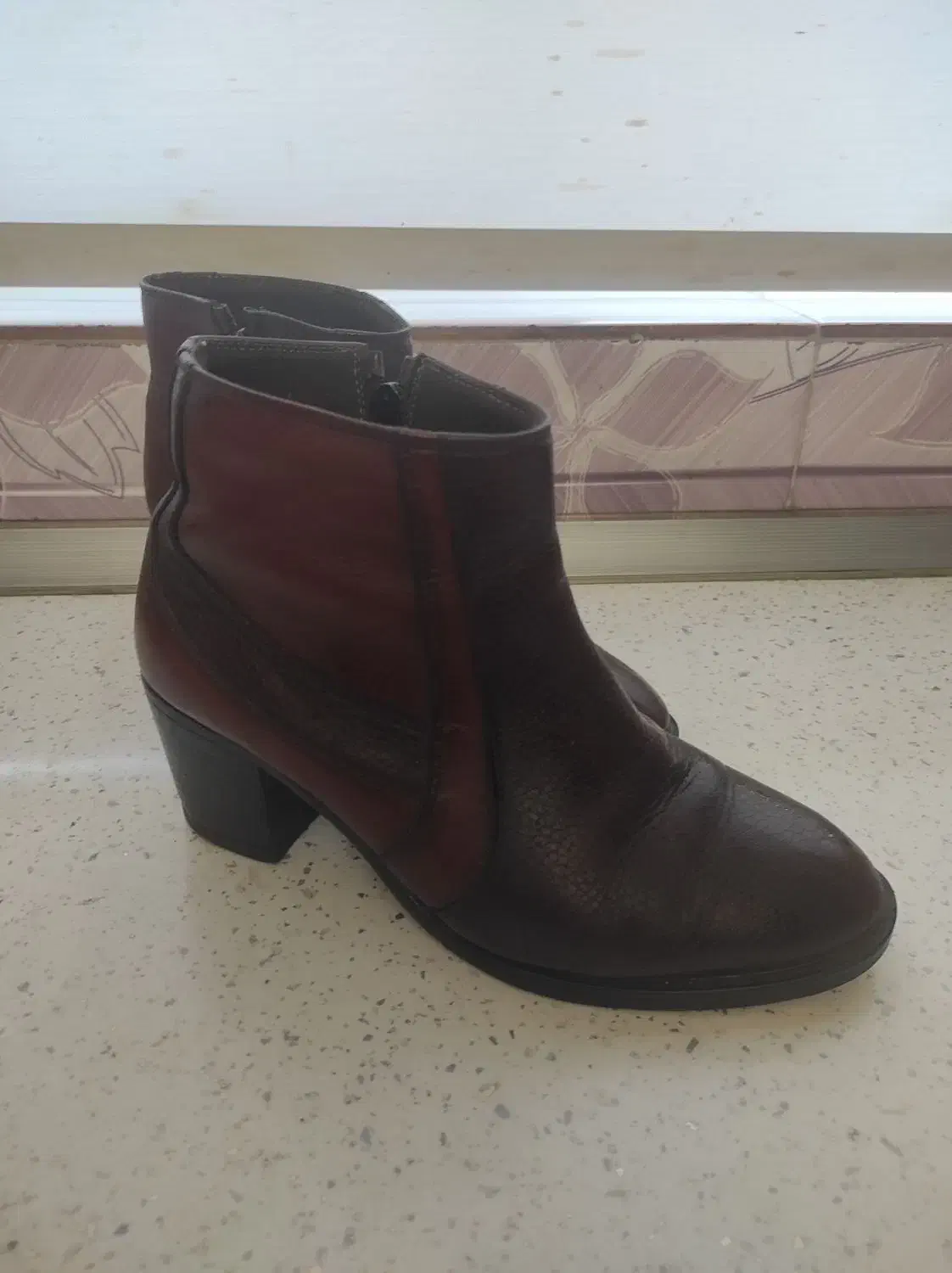 پوتین چرم سایز۳۸|کیف، کفش، کمربند|تهران, شهرک صادقیه|دیوار