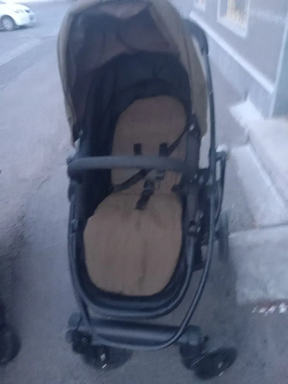 تعدادی موکت و کالسکه خارجی|اسباب و اثاث بچه|خمین, |دیوار