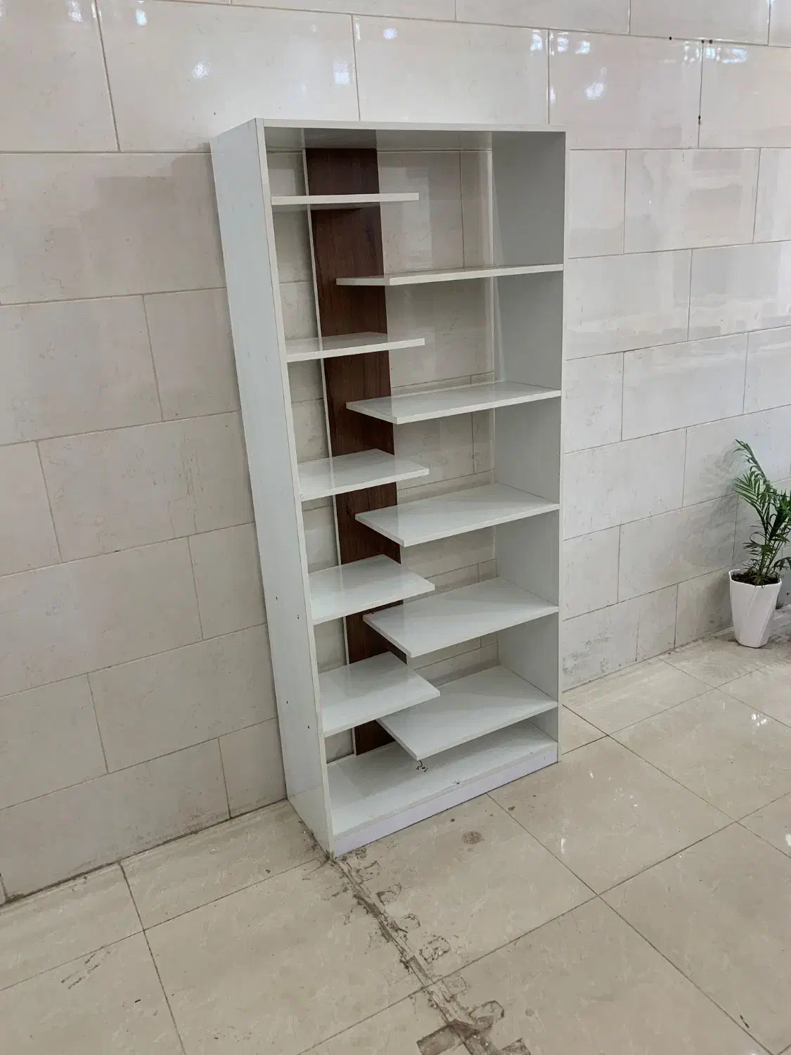 استند طرح توسکا|کتابخانه، شلف، قفسه‌های دیواری|یزد, |دیوار