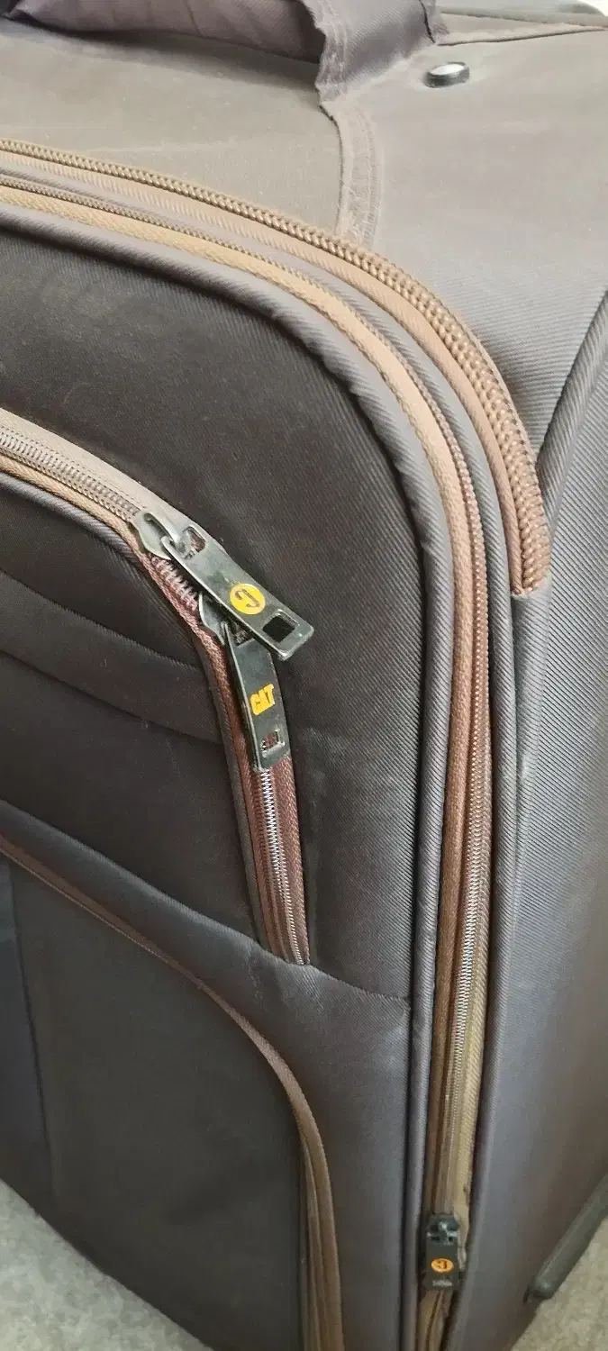 چمدان سایز بزرگ cat|کیف، کفش، کمربند|کاشان, امیرکبیر|دیوار