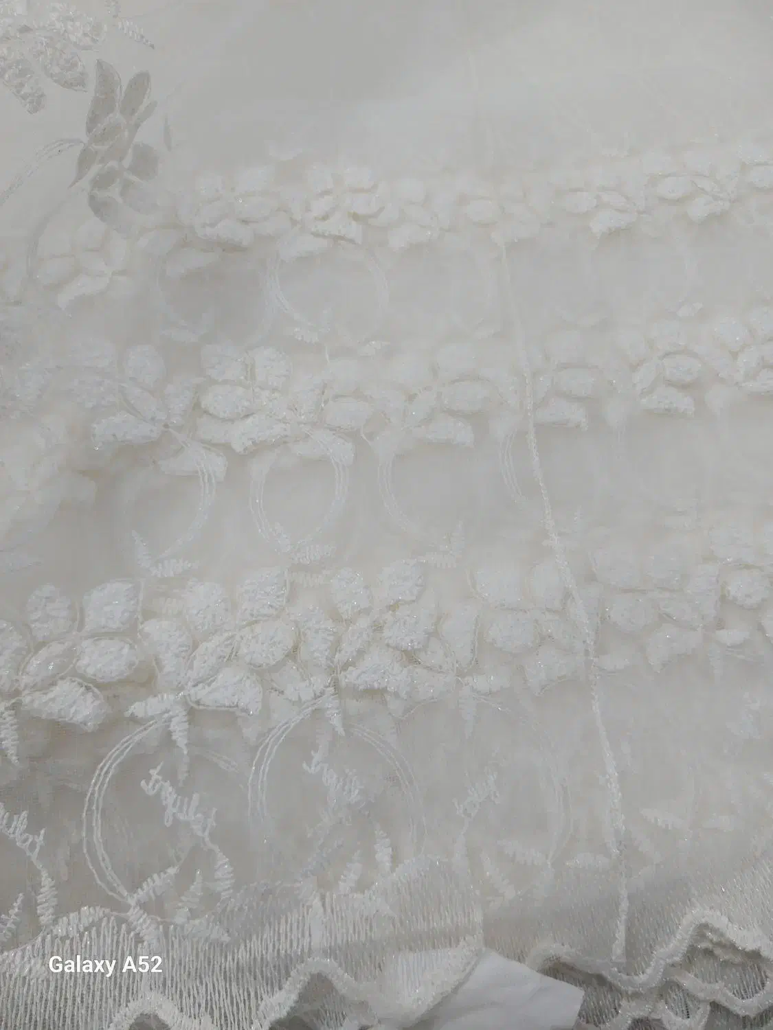 پارچه پرده ای یک تاقه|پرده، رانر، رومیزی|قم, قلعه کامکار|دیوار