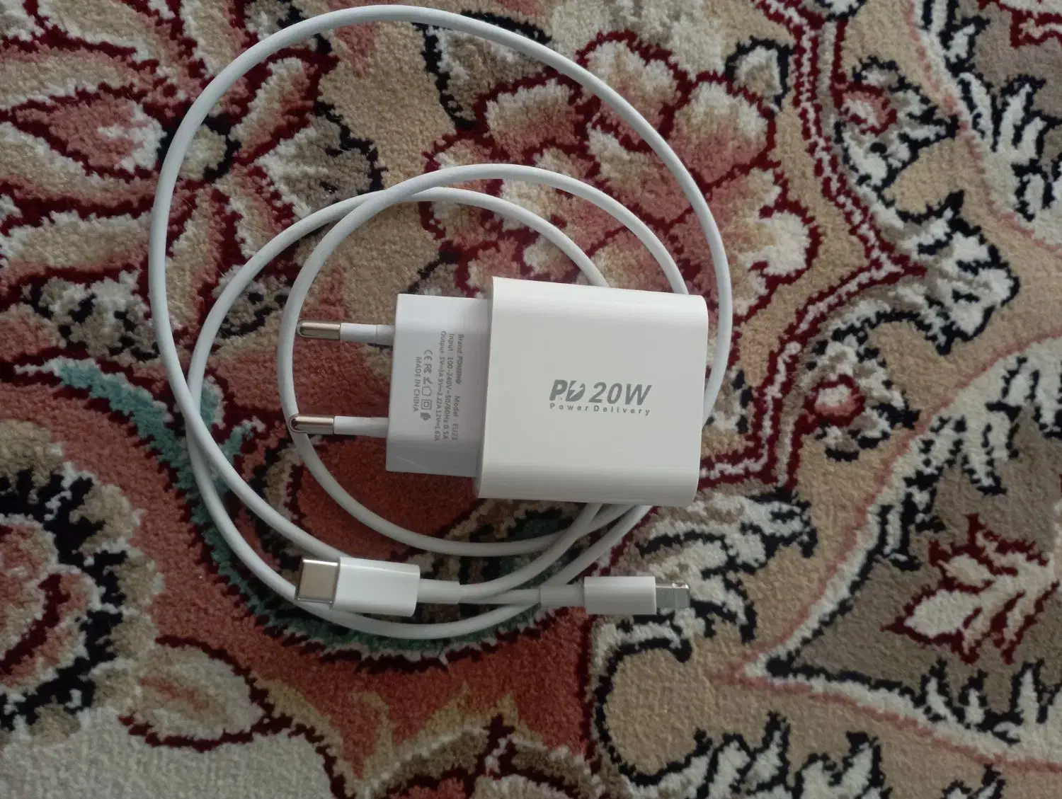 شارژ 20وات ایفون|لوازم جانبی موبایل و تبلت|تربت‌حیدریه, آبشار|دیوار