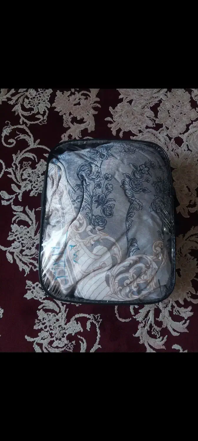 کاور قالی|روفرشی|کرمان, |دیوار