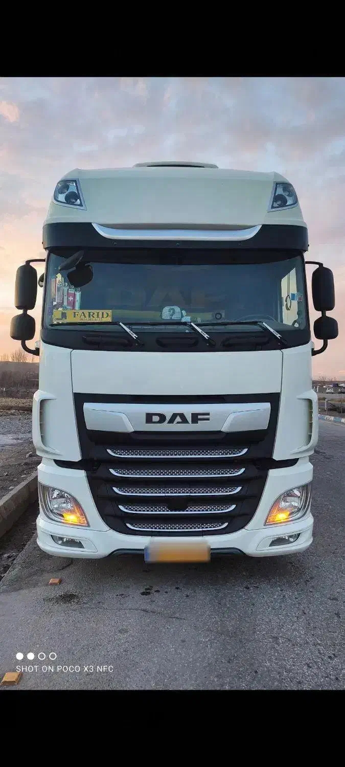 داف|خودرو سنگین|میانه, |دیوار