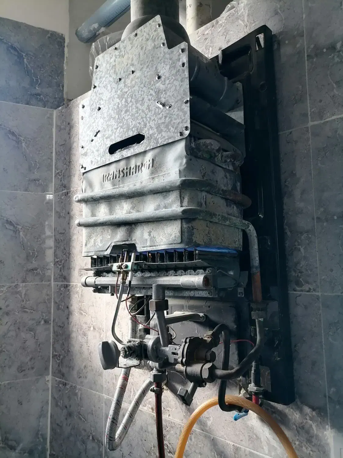 آبگرکن دیواری ایران شرق|آبگرمکن، پکیج، شوفاژ|گرگان, |دیوار