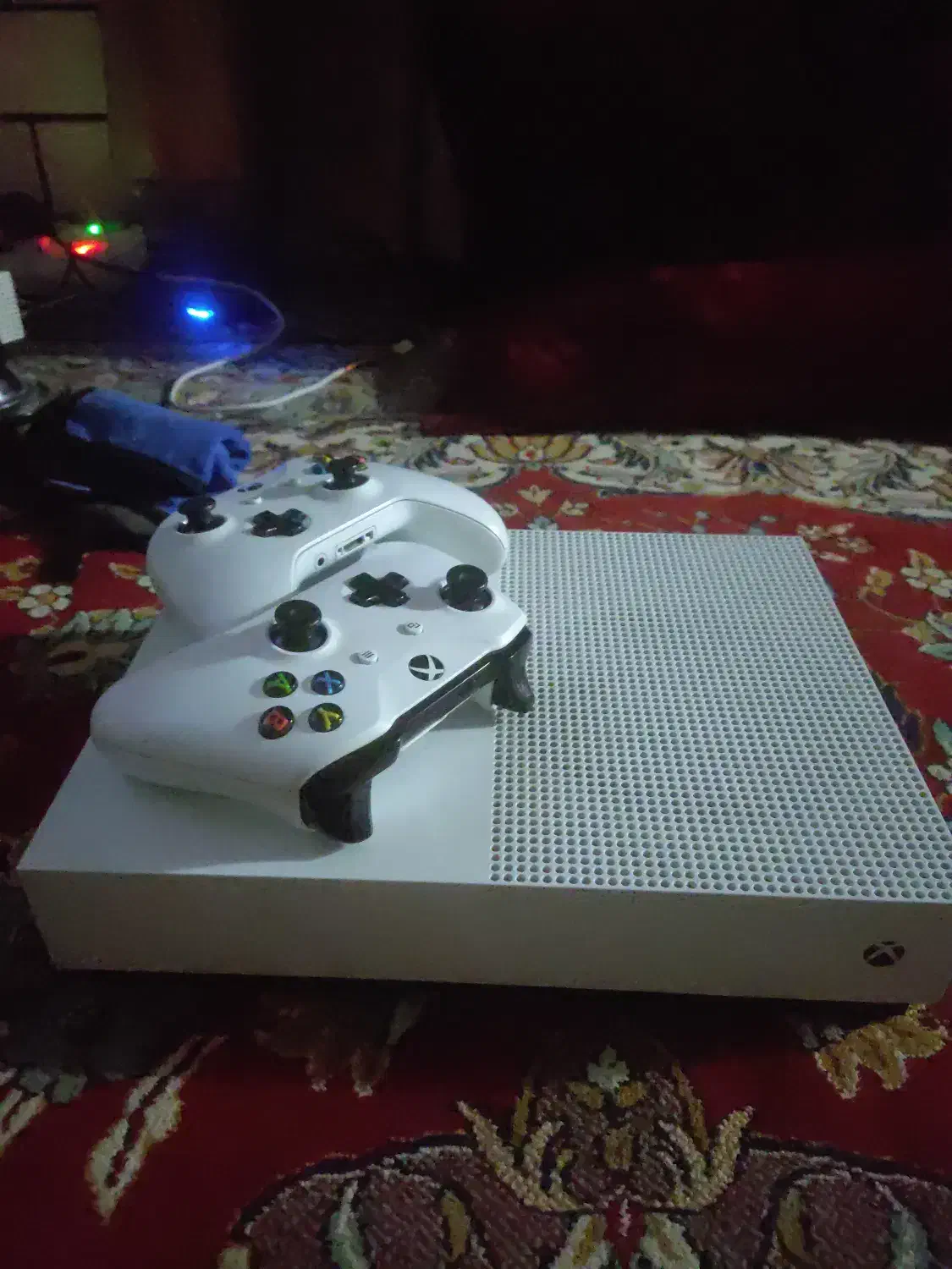 Xbox one s|کنسول، بازی ویدئویی و آنلاین|شوش, |دیوار