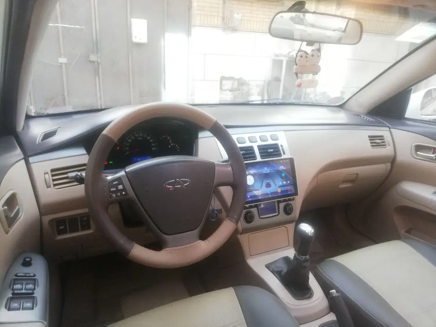 ام وی ام 530 سفید کم کار فابریک|خودرو سواری و وانت|شیراز, شیخ روزبهان|دیوار