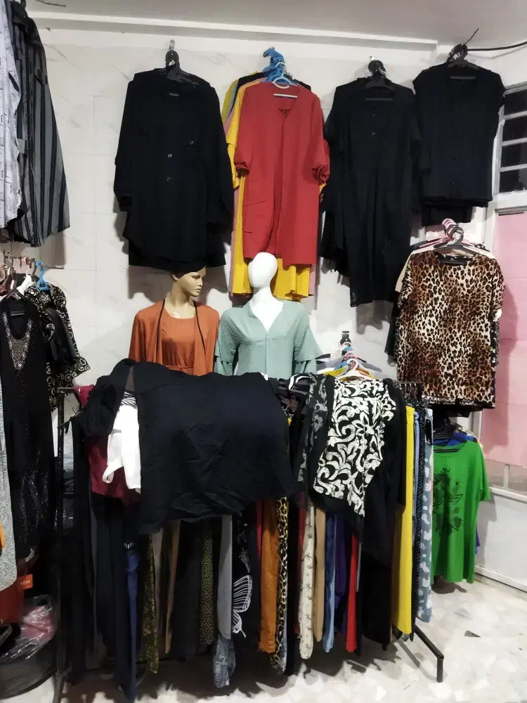 حراجی لاریسا|لباس|تهران, قصر فیروزه ۲|دیوار