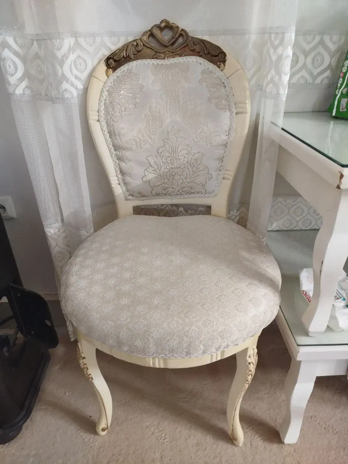 مبل ۹نفره سفیدطلایی|حراج|خواف, |دیوار