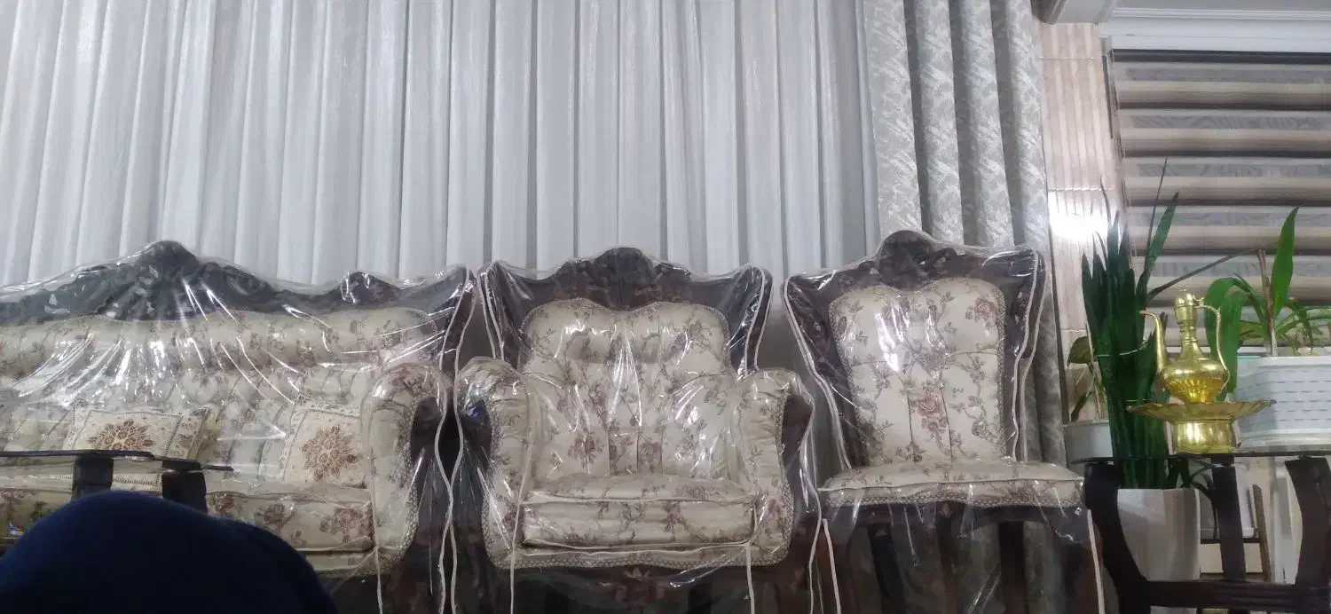 مبل سلطنتی|مبلمان خانگی و میز عسلی|بروجرد, |دیوار