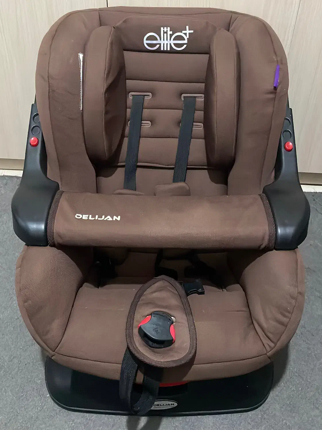 صندلی ماشین|تخت و صندلی بچه|ارومیه, |دیوار