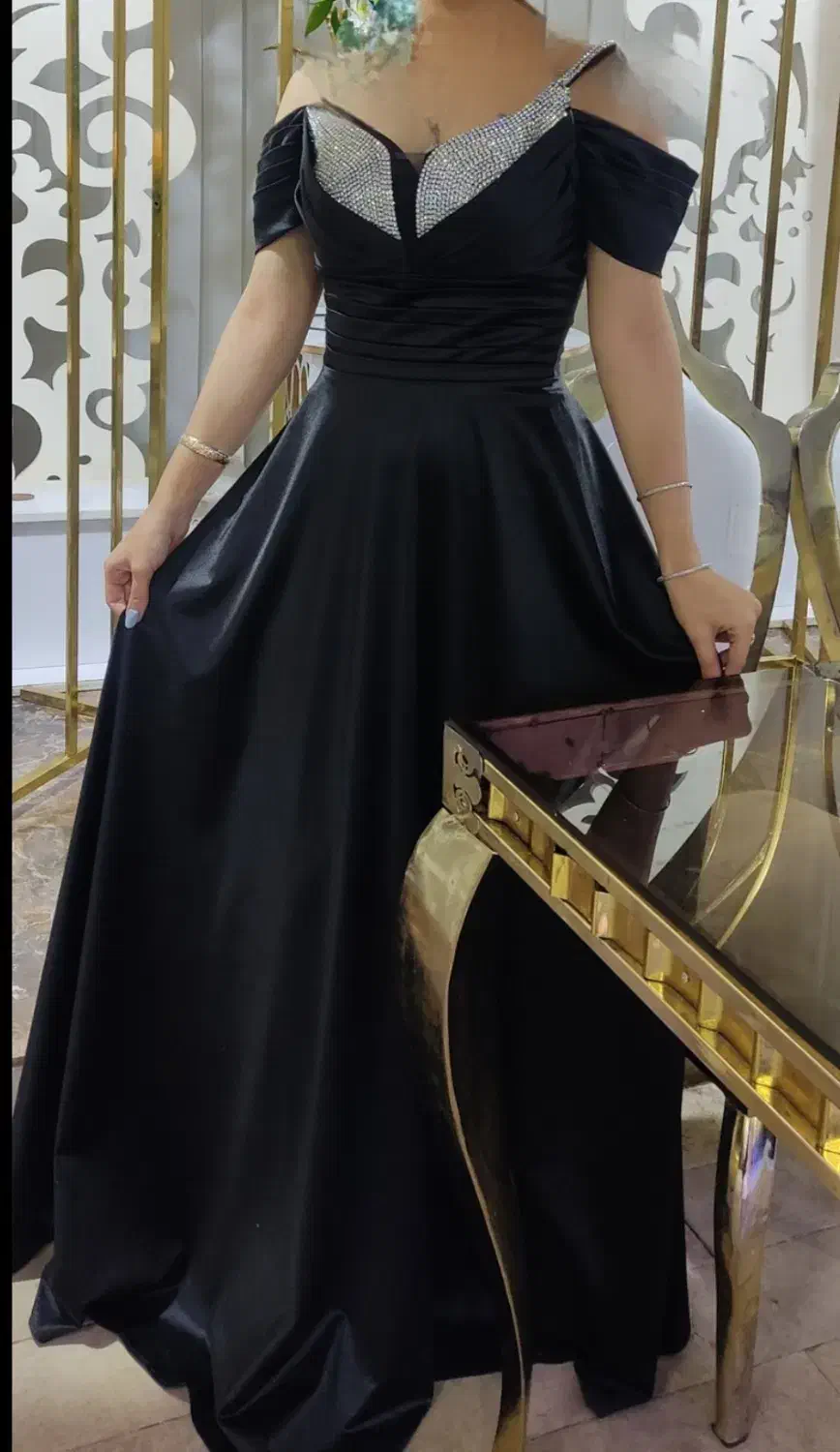 لباس مجلسی|لباس|قزوین, |دیوار