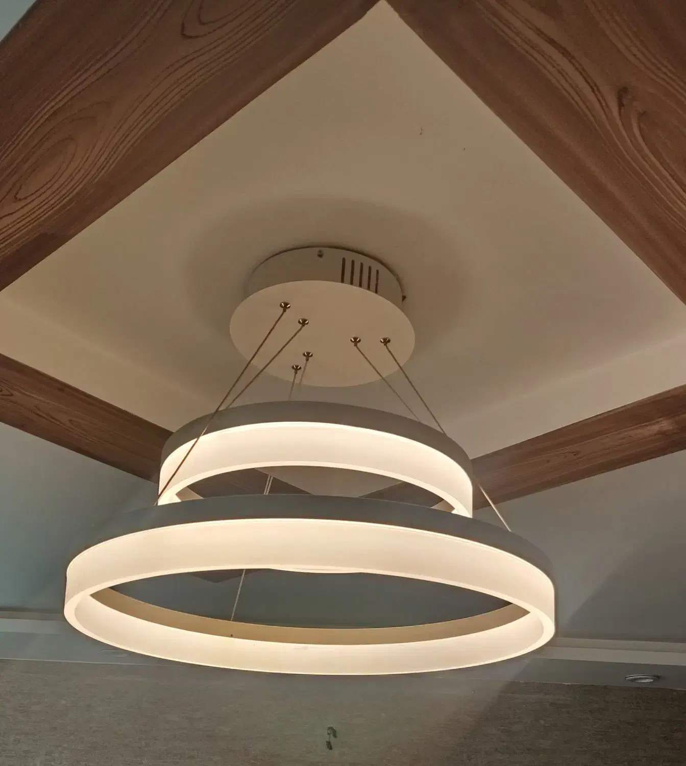 لوستر|لوستر و چراغ آویز|شیراز, شاه قلی بیگی|دیوار