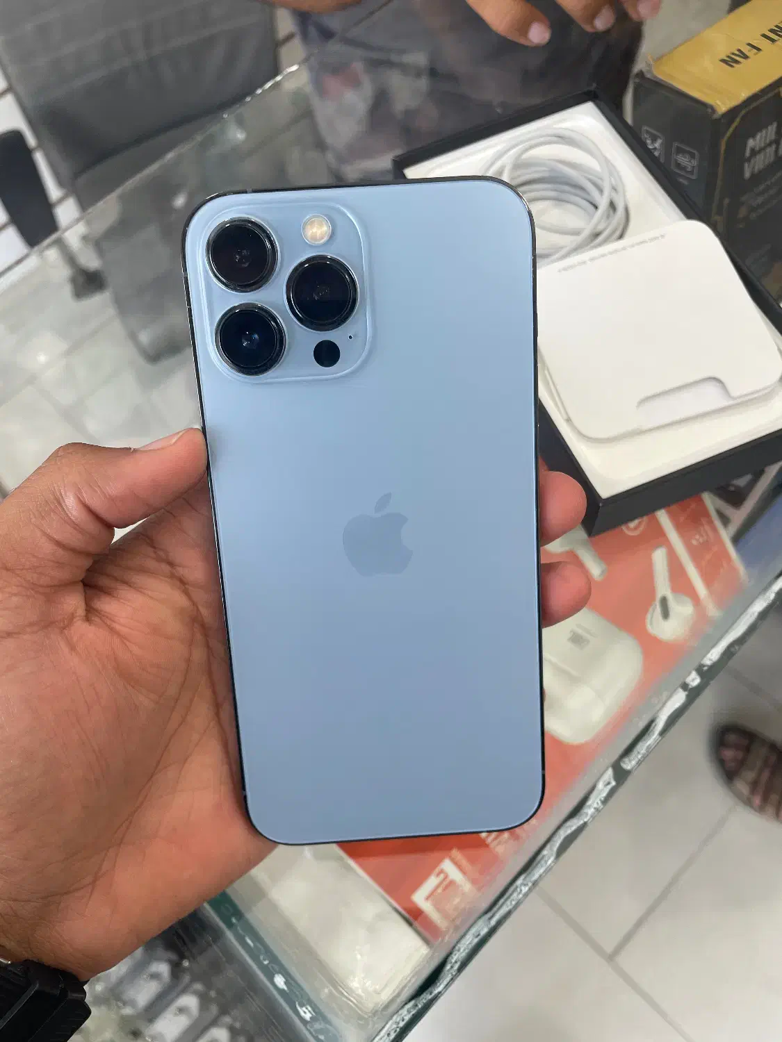 آیفون ۱۳پرو مکس ۲۵۶ گیگ|موبایل|بندرعباس, |دیوار