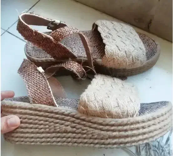 دو جفت کفش تابستانه ،در حد نو و زیبا|کیف، کفش، کمربند|فولادشهر, مسکن مهر فولادشهر|دیوار